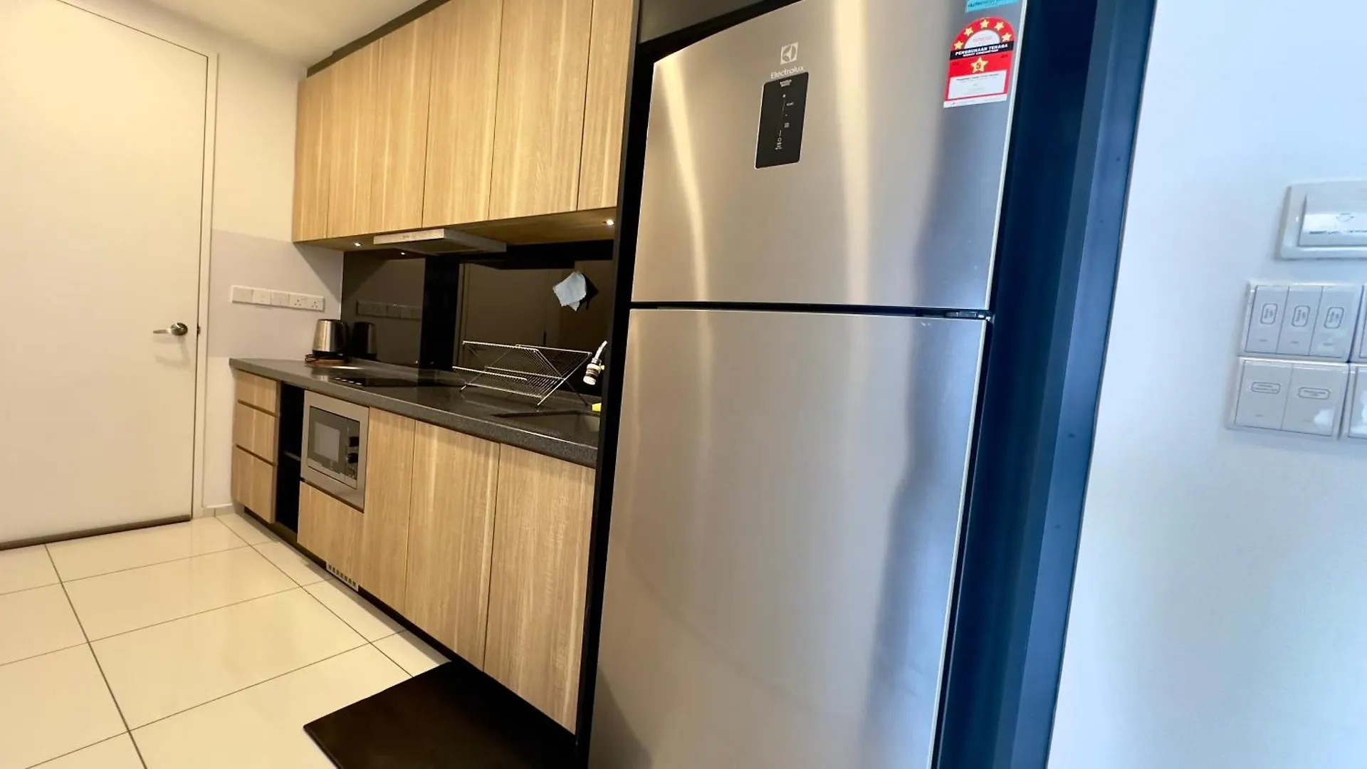 Balcony Unit II & The Robertson Residence 33F 吉隆坡 0*,